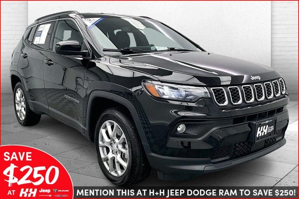 2024 Jeep Compass Latitude Lux 4WD