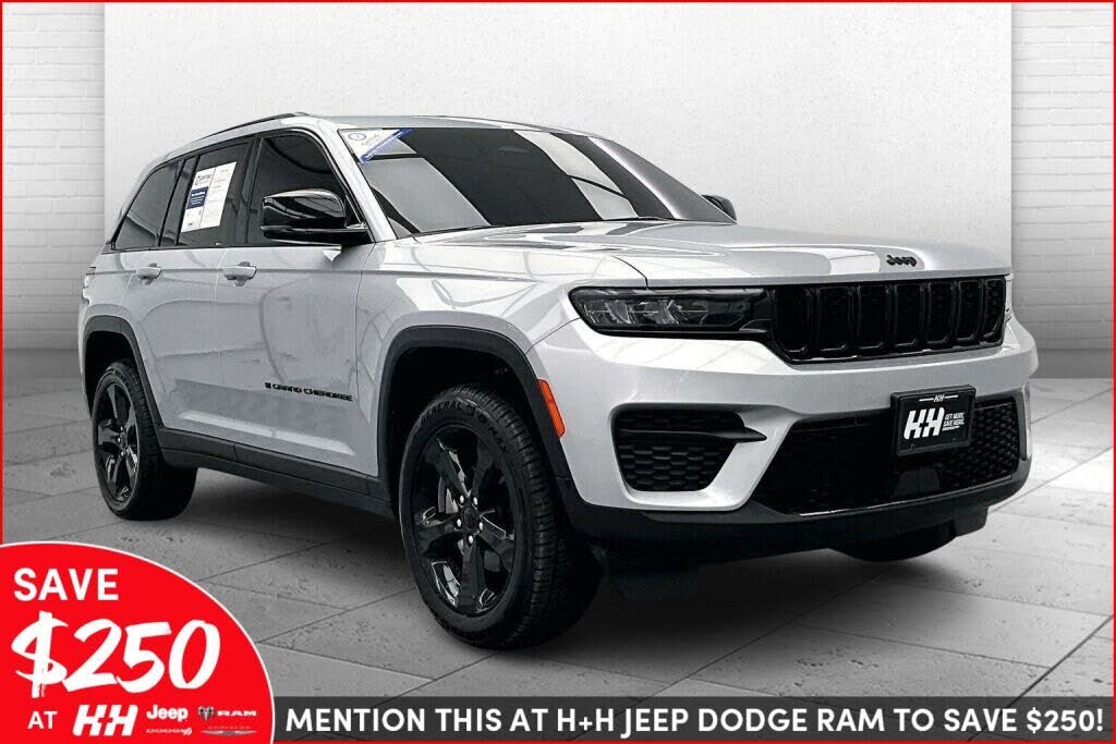 2024 Jeep Grand Cherokee Altitude 4WD