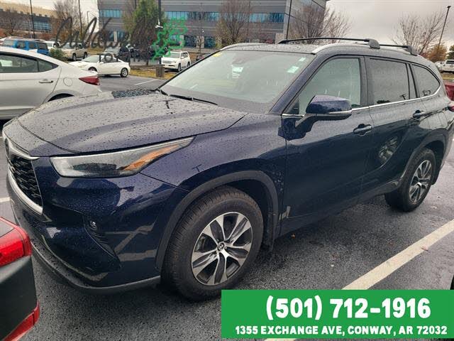 2024 Toyota Highlander XLE FWD