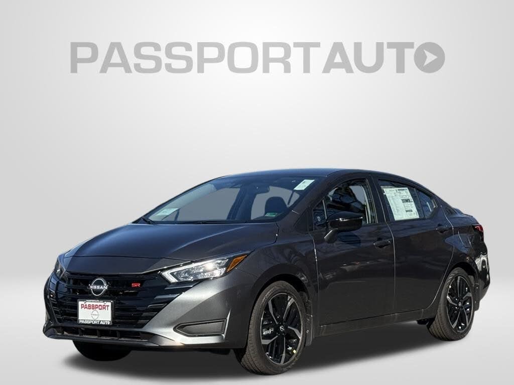 2025 Nissan Versa SR FWD