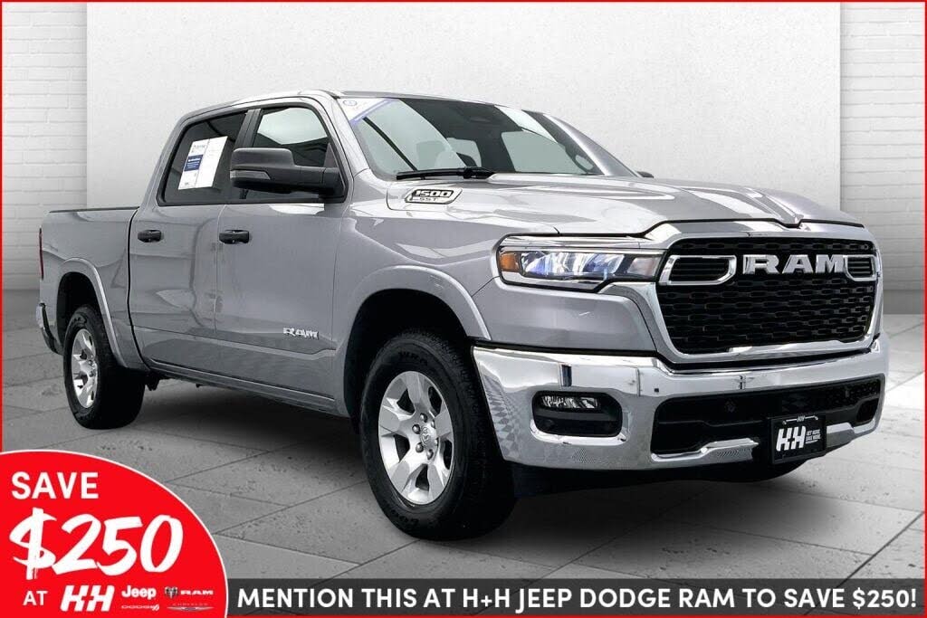2025 RAM 1500 Big Horn Crew Cab 4WD