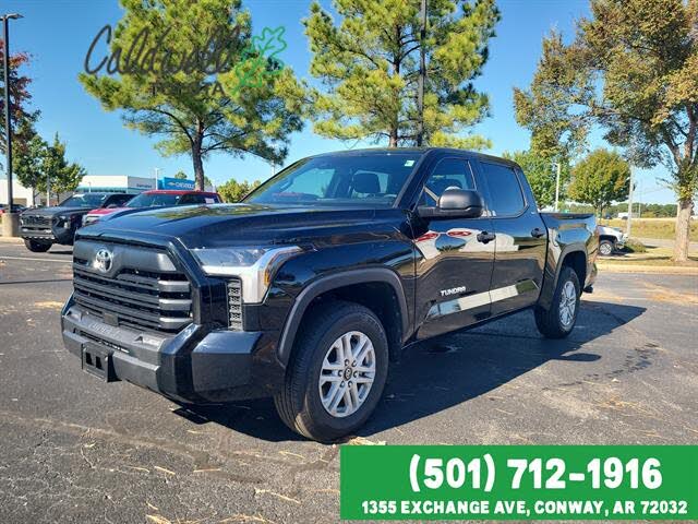 2025 Toyota Tundra SR5 CrewMax Cab RWD