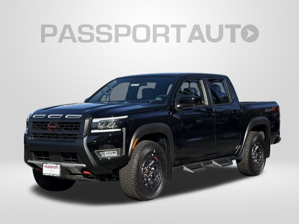 2026 Nissan Frontier PRO-4X Crew Cab 4WD