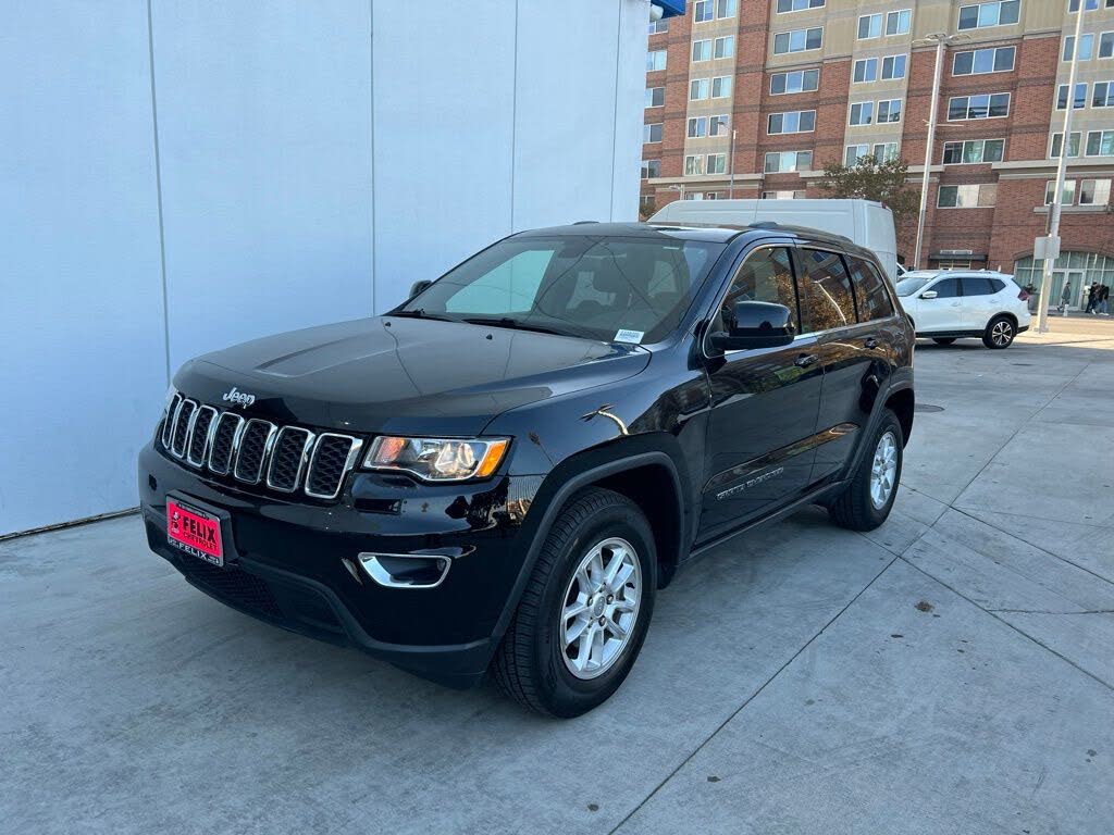 2020 Jeep Grand Cherokee Laredo E RWD