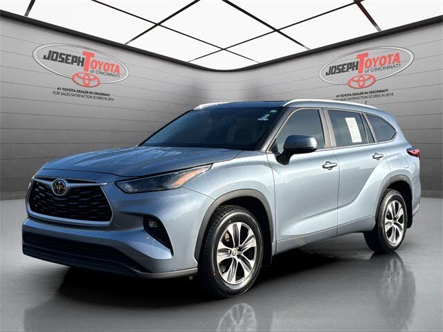 2023 Toyota Highlander XLE AWD