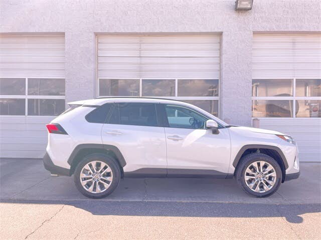 2025 Toyota RAV4 XLE Premium AWD