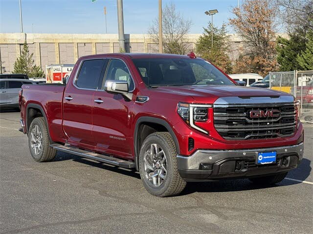 2026 GMC Sierra 1500 SLT Crew Cab 4WD