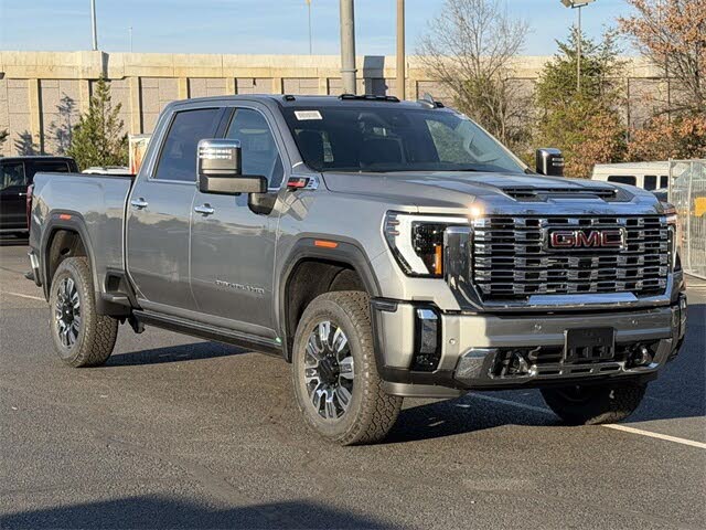 2026 GMC Sierra 2500HD Denali Crew Cab 4WD