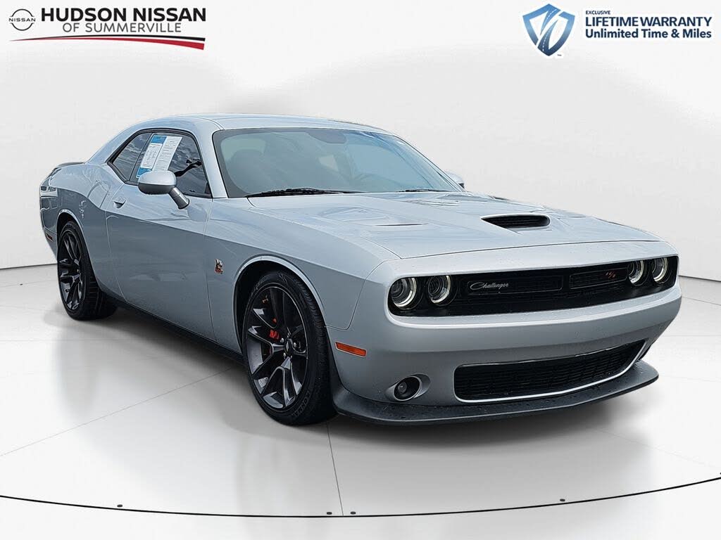 2022 Dodge Challenger R/T Scat Pack RWD