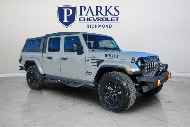 2022 Jeep Gladiator Willys Crew Cab 4WD
