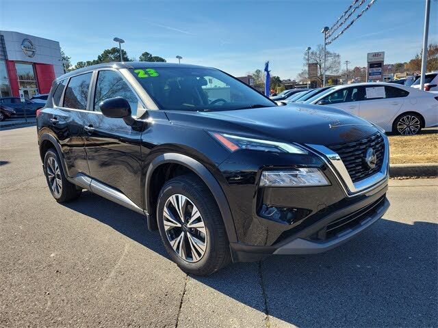 2023 Nissan Rogue SV FWD