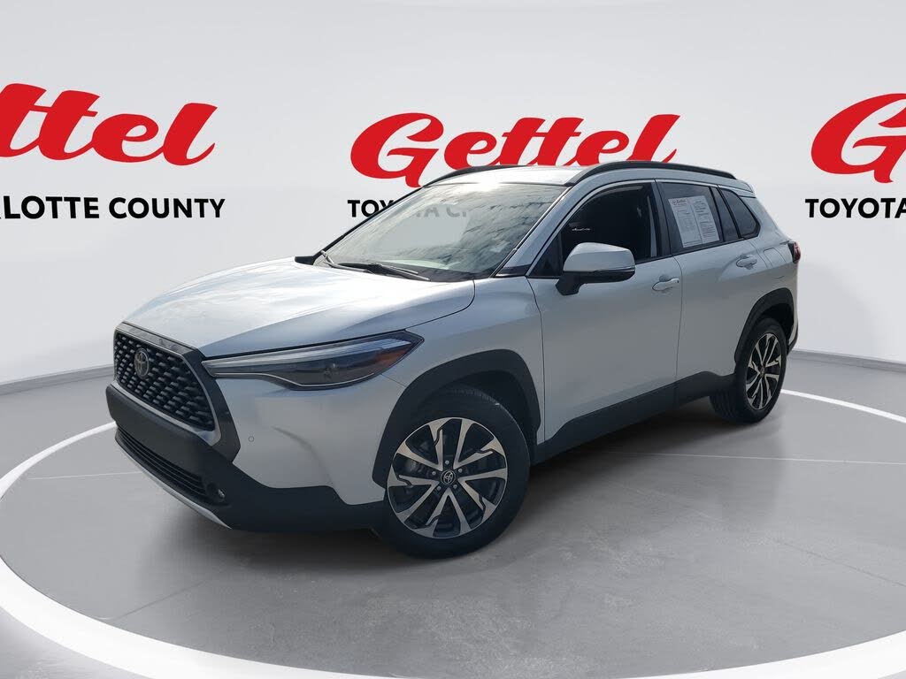 2023 Toyota Corolla Cross XLE FWD