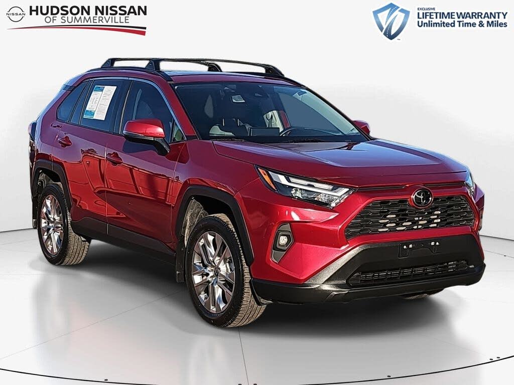 2024 Toyota RAV4 XLE Premium FWD