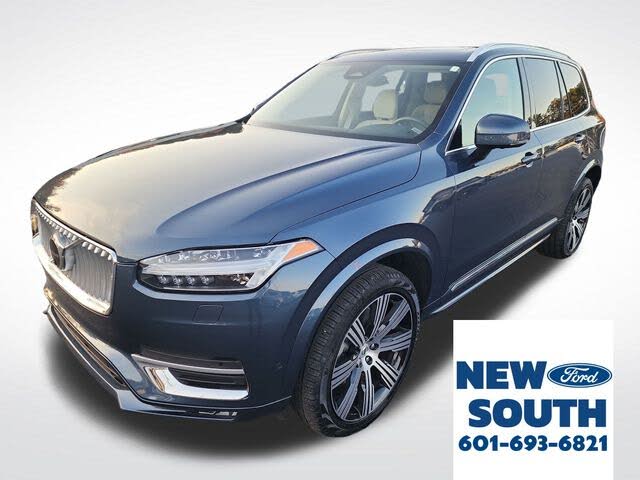 2025 Volvo XC90 B6 Plus Bright Theme 7-Passenger AWD