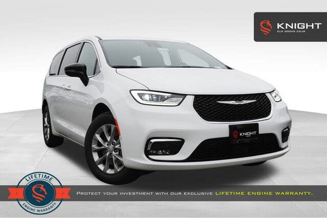 2026 Chrysler Pacifica Select AWD