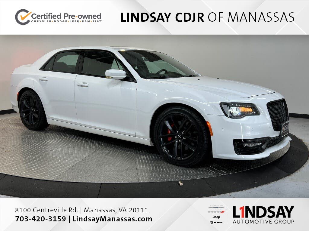 2023 Chrysler 300 C RWD