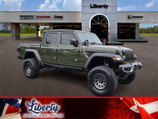 2023 Jeep Gladiator Sport Crew Cab 4WD