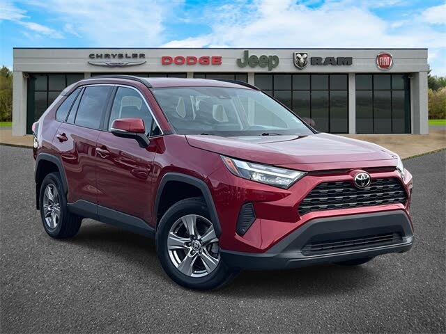 2024 Toyota RAV4 XLE FWD
