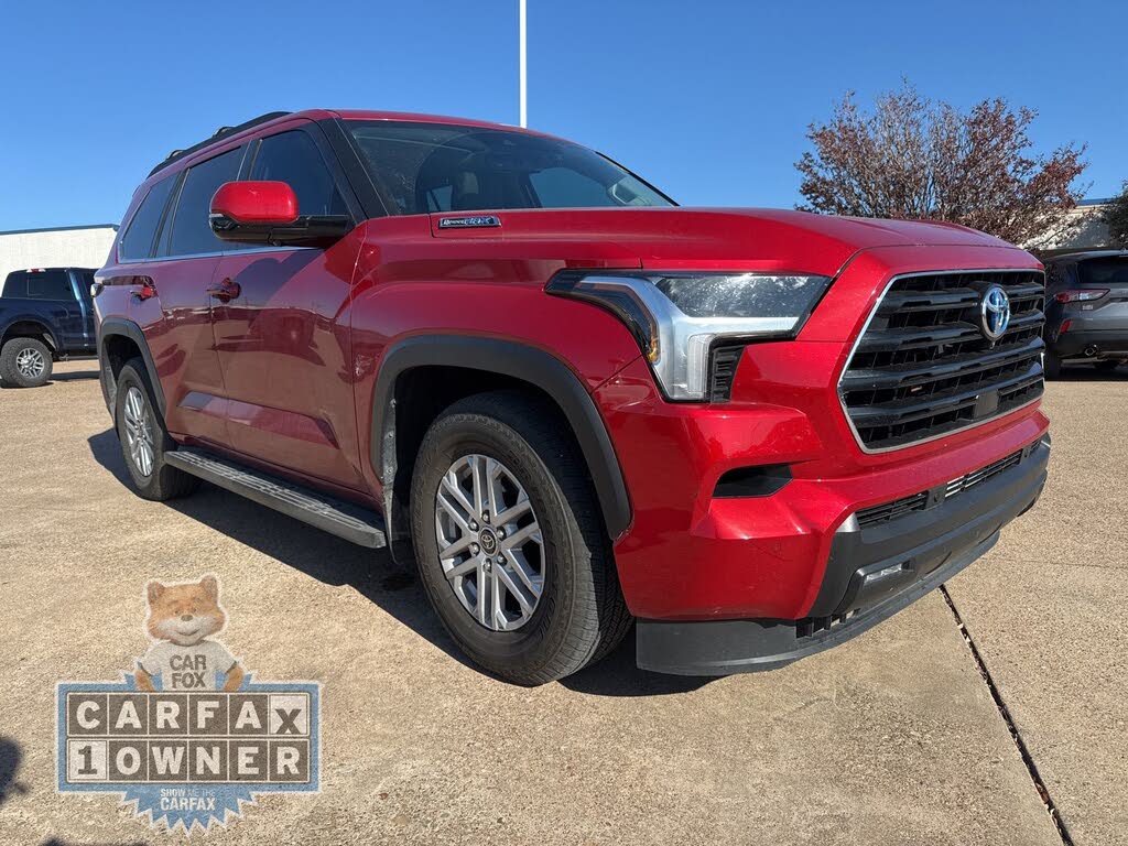 2024 Toyota Sequoia SR5 4WD