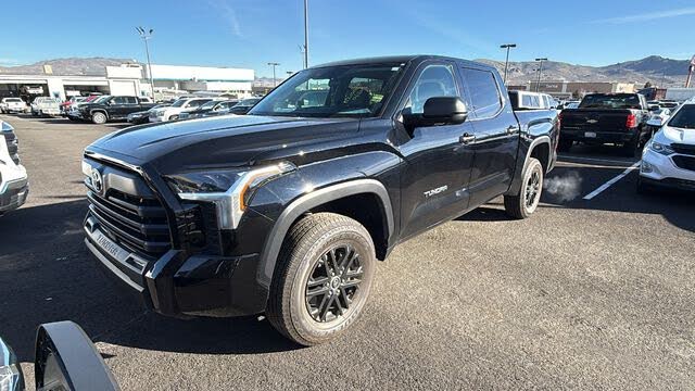 2024 Toyota Tundra SR5 CrewMax Cab 4WD