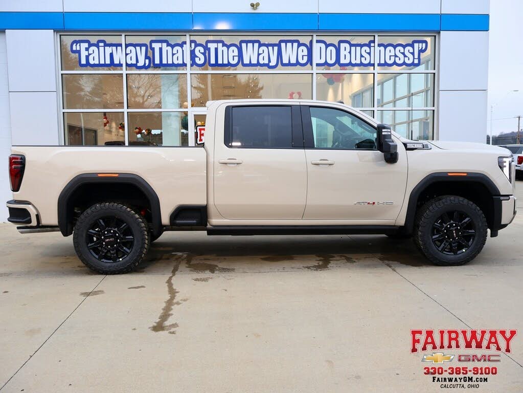 2026 GMC Sierra 2500HD AT4 Crew Cab 4WD