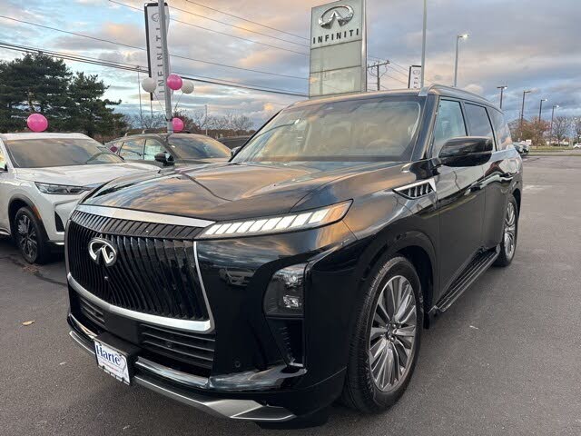 2026 INFINITI QX80 Luxe 4WD