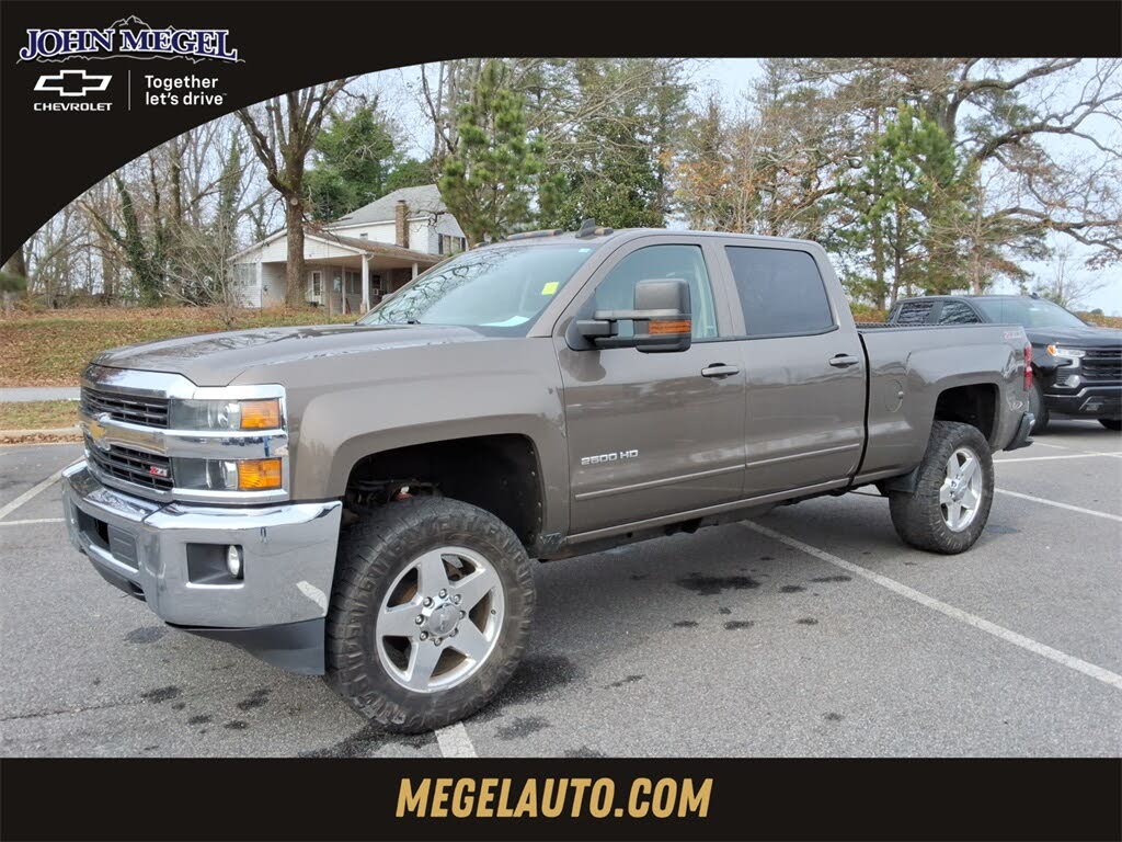 2015 Chevrolet Silverado 2500HD LT Crew Cab 4WD