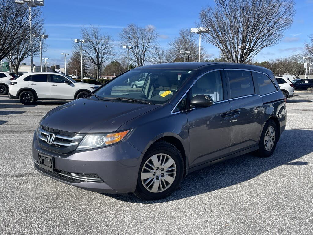 2016 Honda Odyssey LX FWD