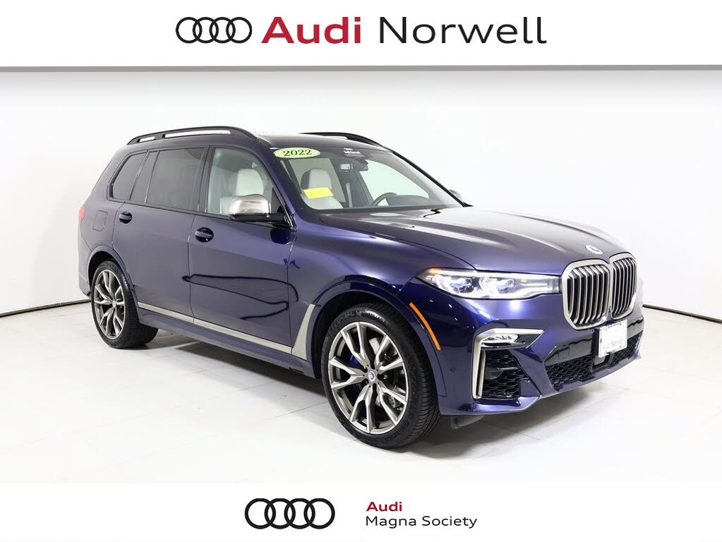 2022 BMW X7 M50i AWD