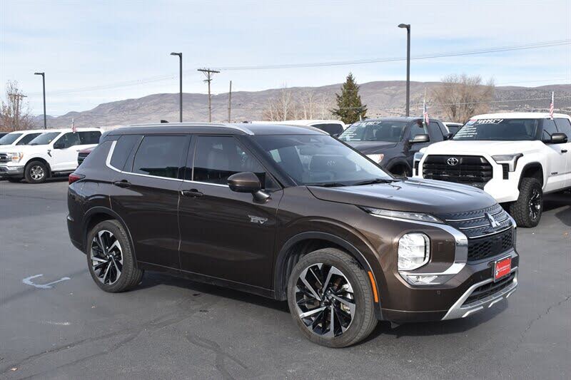 2023 Mitsubishi Outlander Hybrid Plug-in SEL S-AWC