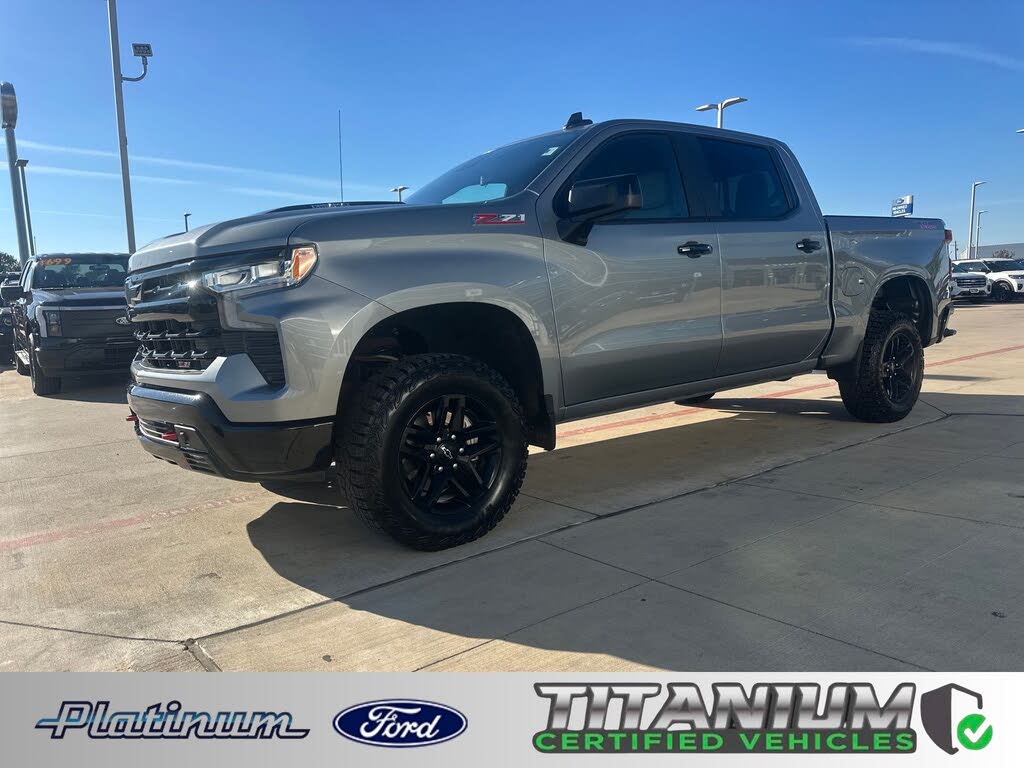 2024 Chevrolet Silverado 1500 LT Trail Boss Crew Cab 4WD