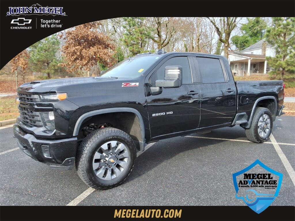 2024 Chevrolet Silverado 2500HD Custom Crew Cab 4WD
