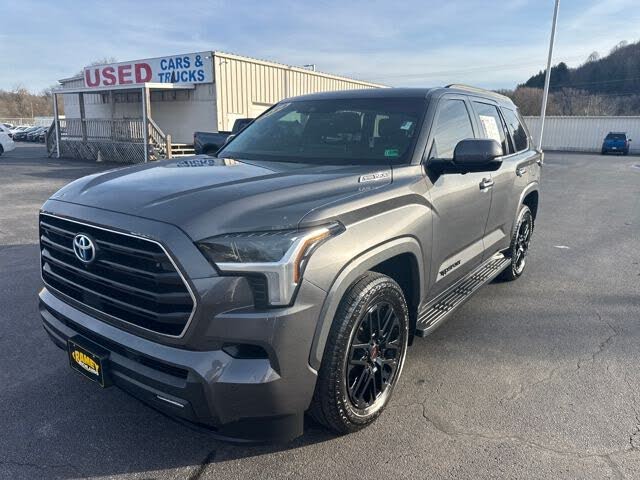 2024 Toyota Sequoia SR5 4WD