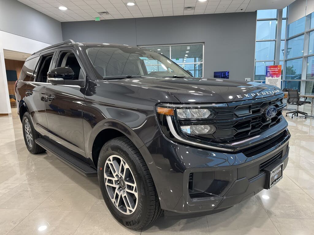 2025 Ford Expedition Active RWD