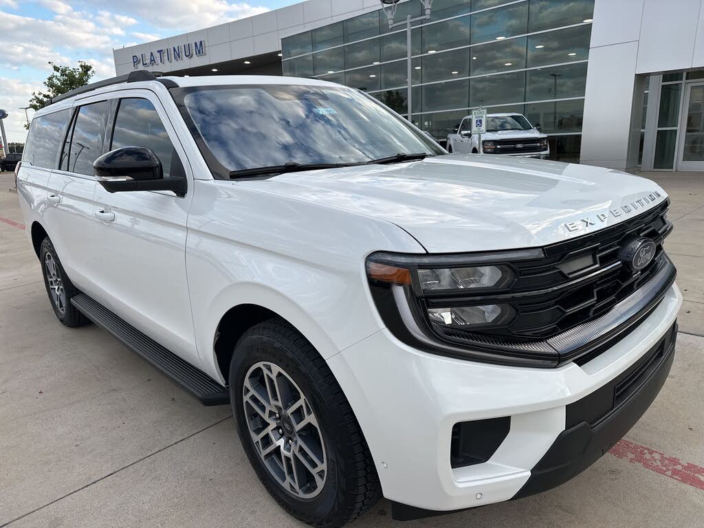 2025 Ford Expedition MAX Active 4WD