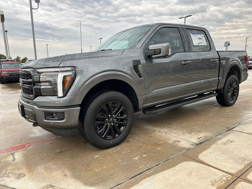 2025 Ford F-150 Lariat SuperCrew 4WD