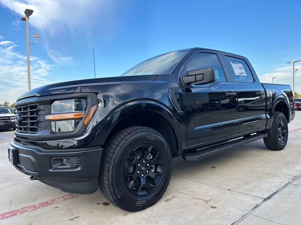 2025 Ford F-150 STX 4dr SuperCrew 4WD