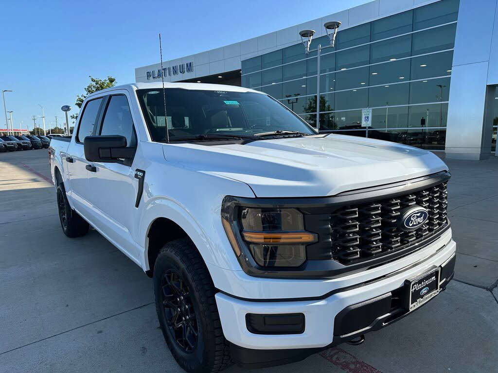 2025 Ford F-150 STX 4dr SuperCrew 4WD