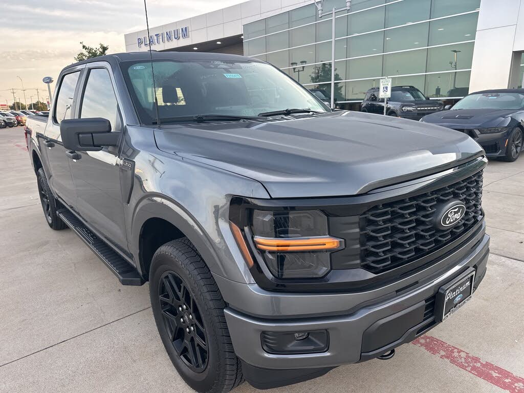2025 Ford F-150 STX 4dr SuperCrew 4WD