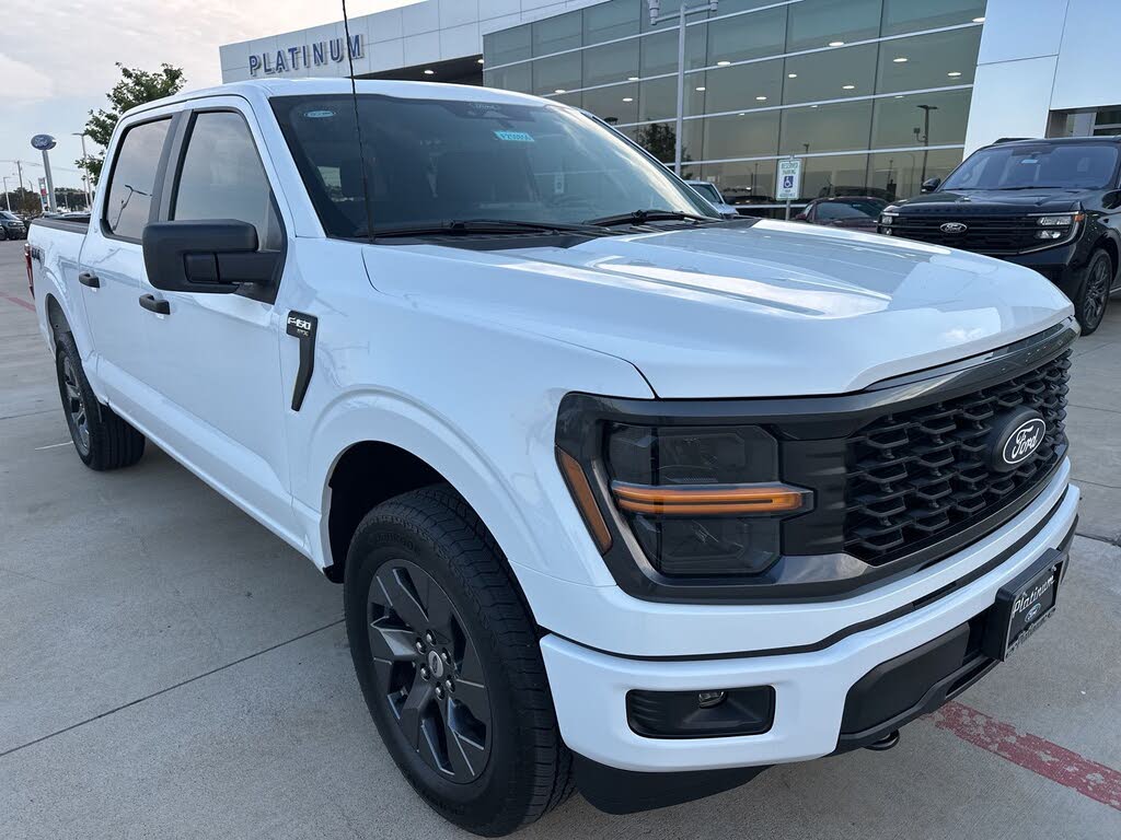 2025 Ford F-150 STX 4dr SuperCrew 4WD