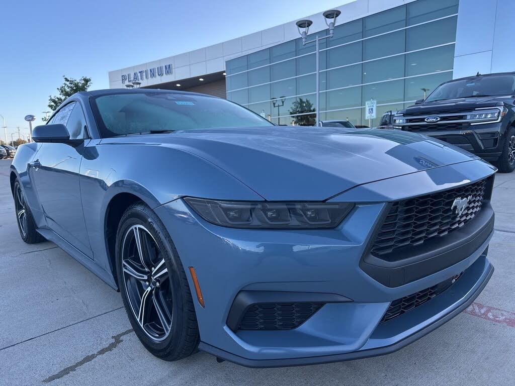 2025 Ford Mustang EcoBoost Premium Fastback RWD