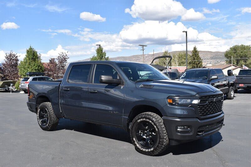 2025 RAM 1500 Warlock 4dr Crew Cab 4WD
