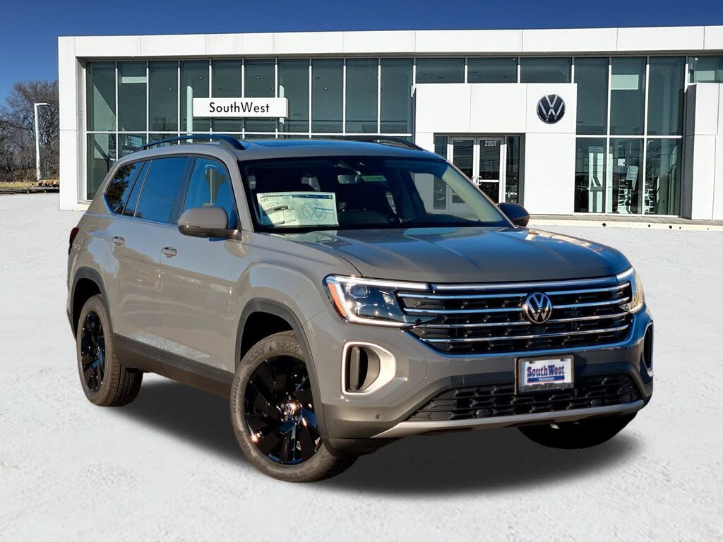 2026 Volkswagen Atlas SE FWD with Technology