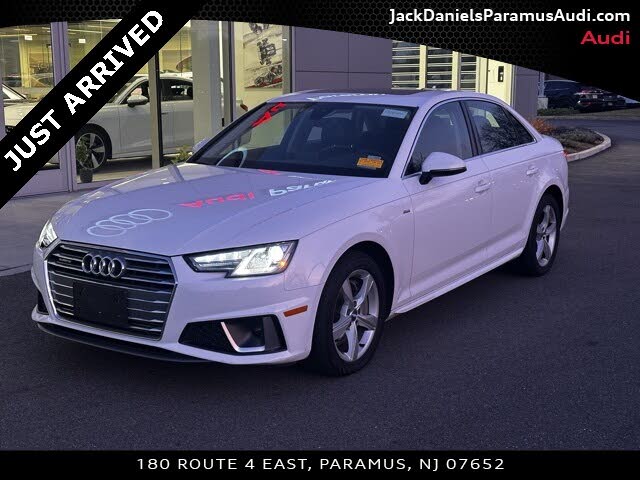 2019 Audi A4 quattro Premium Plus 45 TFSI