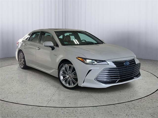 2021 Toyota Avalon Hybrid Limited FWD