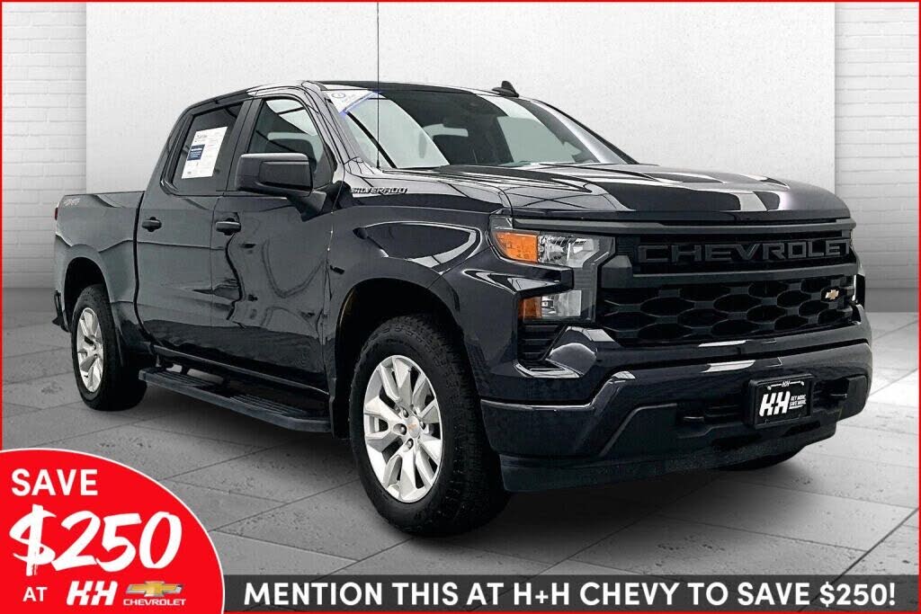 2023 Chevrolet Silverado 1500 Custom Crew Cab 4WD