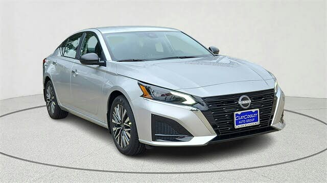 2025 Nissan Altima 2.5 SV FWD