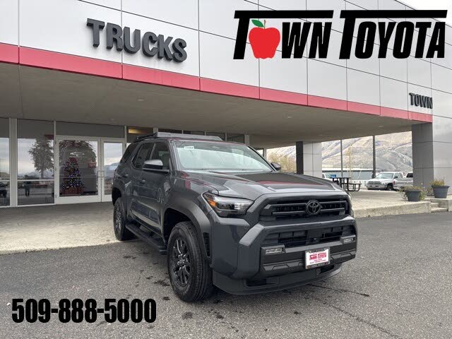 2025 Toyota 4Runner SR5 4WD