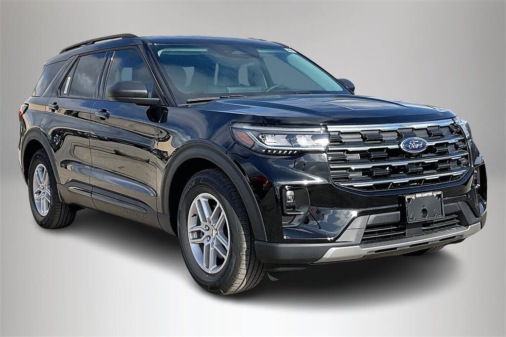 2026 Ford Explorer Active RWD