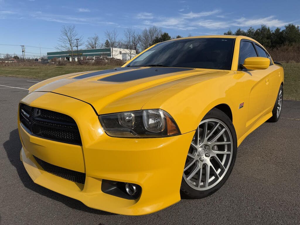 2012 Dodge Charger SRT8 Super Bee RWD